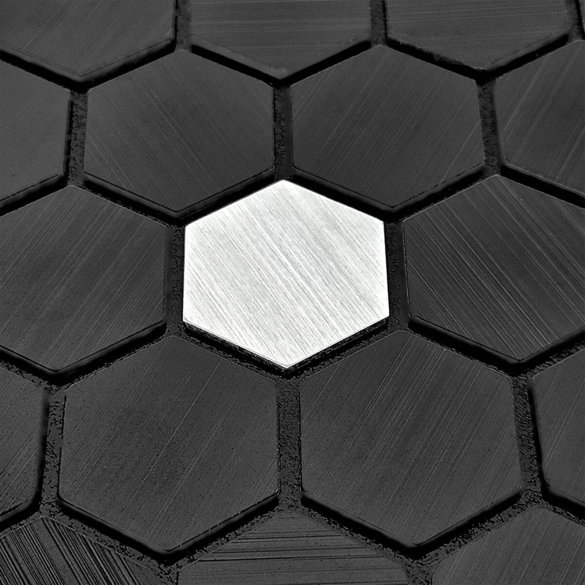 80b9bb51ed-5_resize_1200x1200 Самоклеюча алюмінієва плитка чорна мозаїка 300х300х3мм SW-00001929 – зображення використання 5