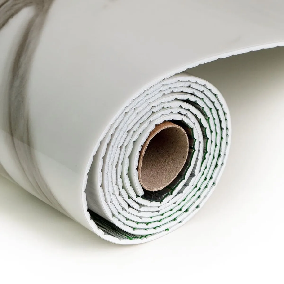 cab8c00cb9-4_resize_1200x1200 Самоклеюча стінова PET плитка у рулоні 600х3000х2mm SW-00001699 – зображення використання 4