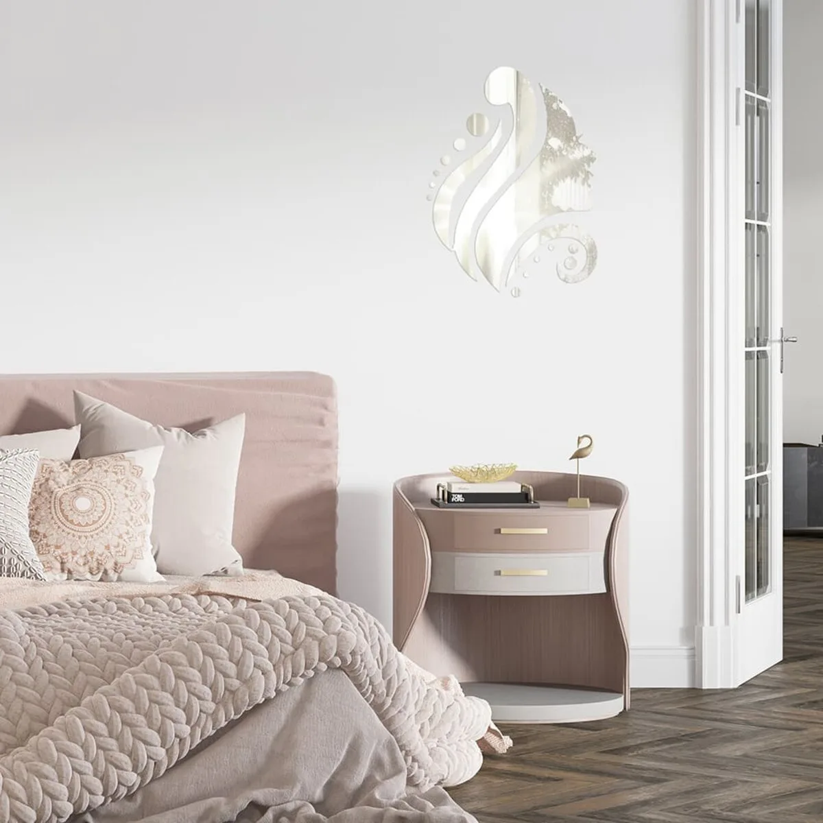 d4a6523587-6_resize_1200x1200 Дзеркальний декор акриловий самоклеючий Обличчя срібло,16шт (D) SW-00002504 – зображення використання 6